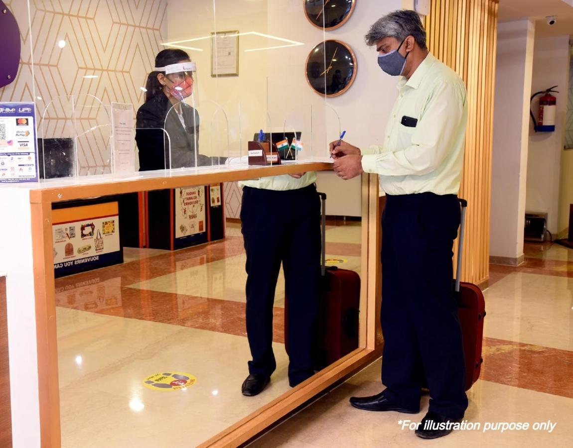 โอโย 24245 Dv เรซิเดนซี Hotel Bhadravati ภายนอก รูปภาพ